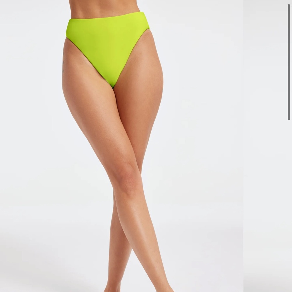 Good American NWT -Good waist cheeky bikini bottom
